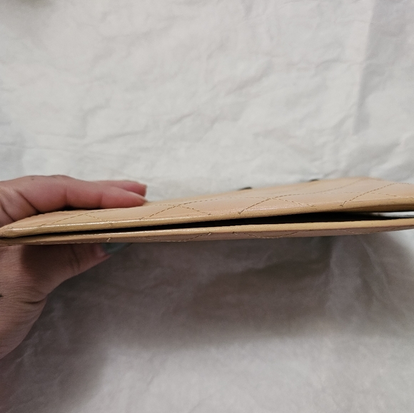 Chanel Cream and Black Cambon Bifold Wallet - Picture 5 of 16